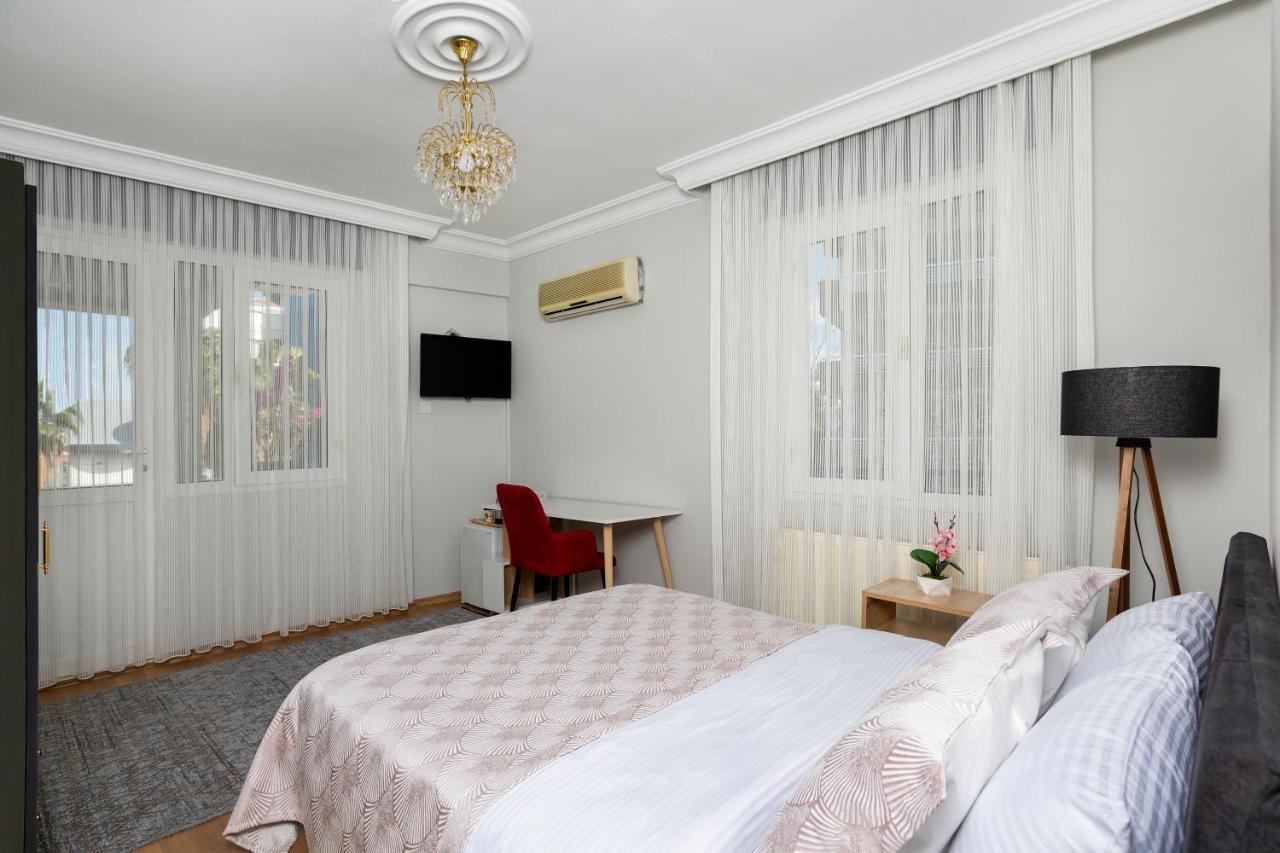 8 Rooms House Balçova エクステリア 写真